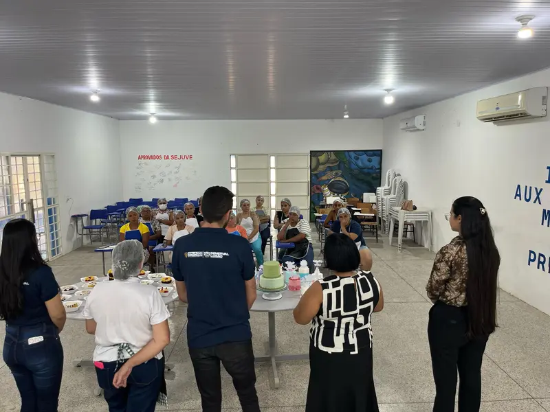 Curso de confeitaria capacita novos empreendedores em Demerval Lobão