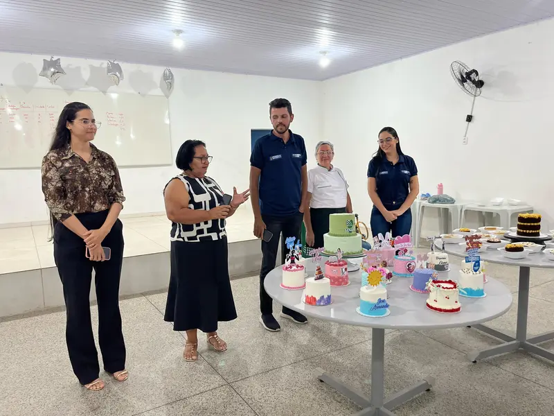 Curso de confeitaria capacita novos empreendedores em Demerval Lobão