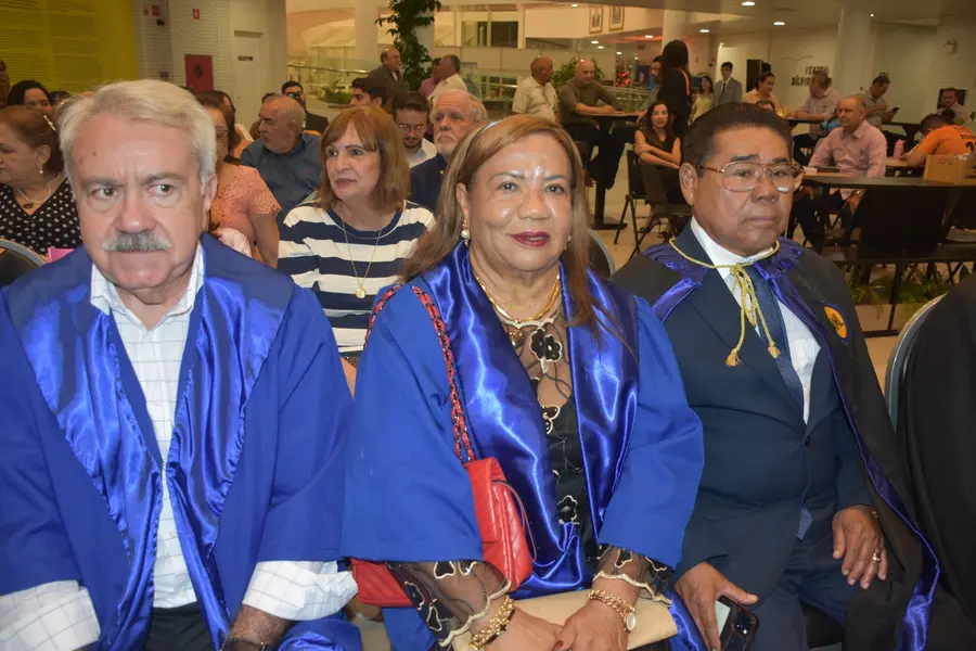 Desembargador José James Gomes Pereira lança o livro Direito na Prática no Sesc Cajuína