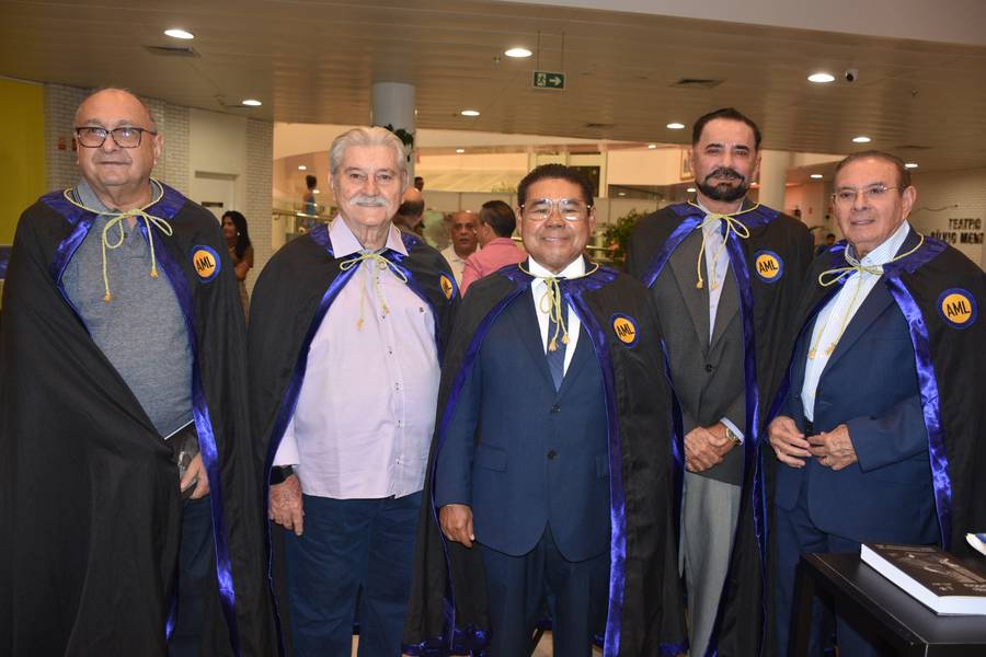 Desembargador José James Gomes Pereira lança o livro Direito na Prática no Sesc Cajuína