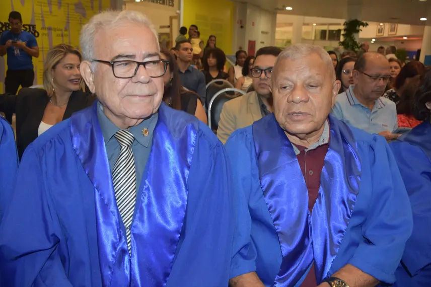 Desembargador José James Gomes Pereira lança o livro Direito na Prática no Sesc Cajuína