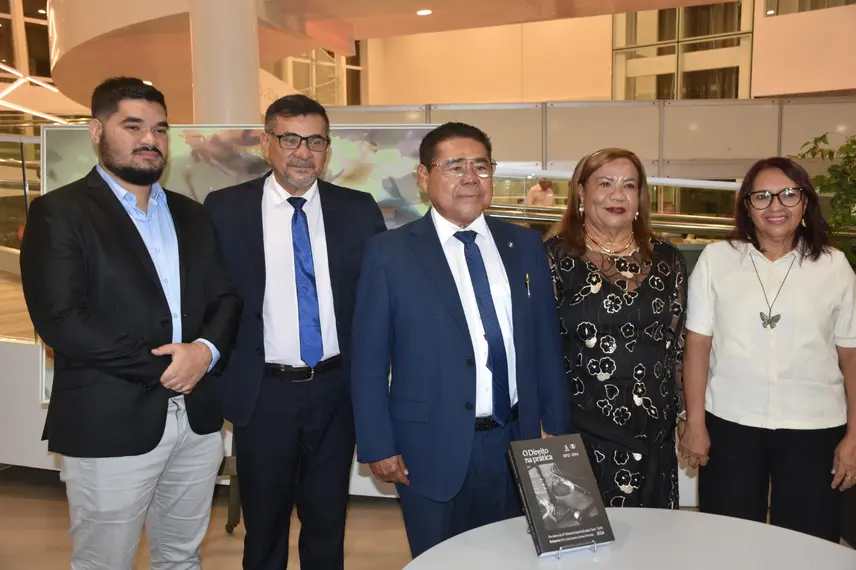 Desembargador José James Gomes Pereira lança o livro Direito na Prática no Sesc Cajuína