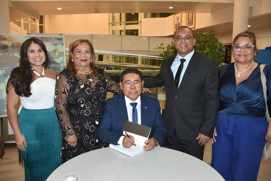 Desembargador José James Gomes Pereira lança o livro Direito na Prática no Sesc Cajuína