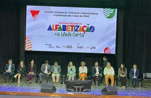 Evento reúne 1.200 educadores para debater alfabetização no Piauí (Foto: James Rodrigues / Conecta Piauí)