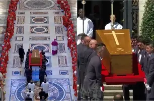 Funeral e sepultamento do papa Francisco são realizados neste sábado (Foto: Reprodução)