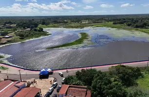 Governador entrega praça e pavimentação asfáltica em Sigefredo Pacheco (Foto: Conecta Piauí)