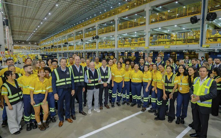 Lula anuncia investimento de R$ 34 bi do Mercado Livre no Brasil