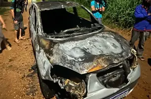 Motorista é ameaçado com facão e tem carro incendiado em Oeiras (Foto: Reprodução)
