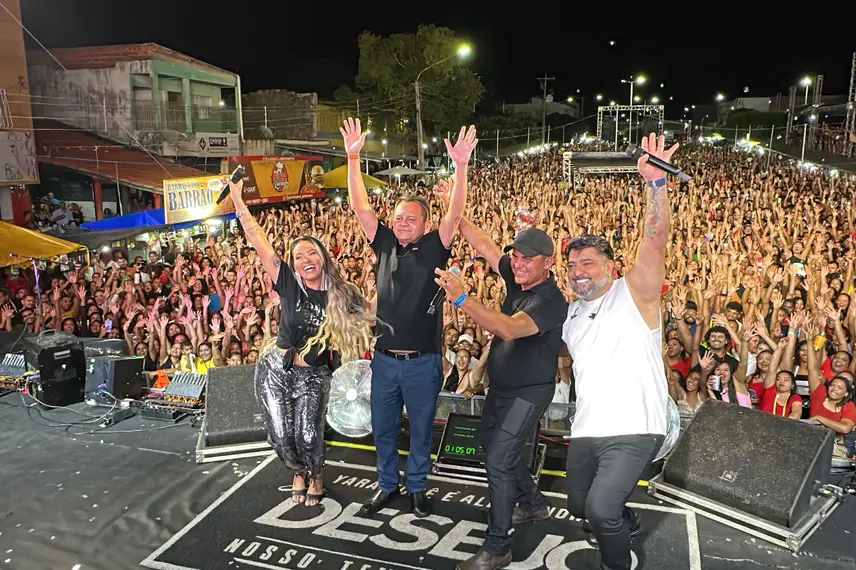 Parnarama celebra seus 76 anos com show