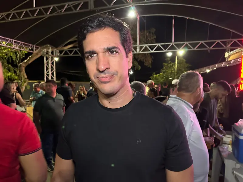 Parnarama celebra seus 76 anos com show