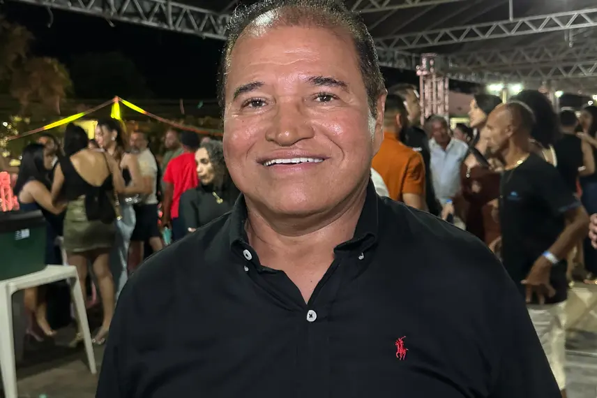 Parnarama celebra seus 76 anos com show