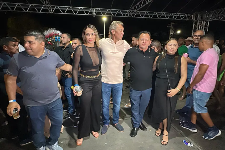 Parnarama celebra seus 76 anos com show