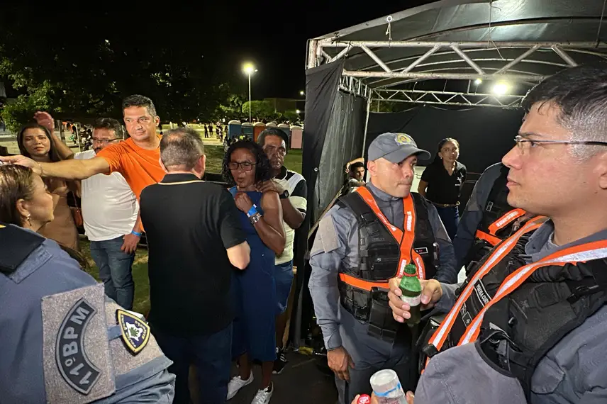 Parnarama celebra seus 76 anos com show Parnarama celebra seus 76 anos com show