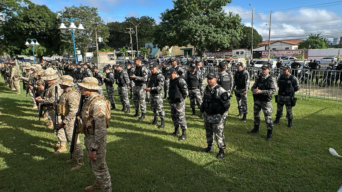 PM-PI celebra Dia de Tiradentes com solenidade e entrega de medalhas