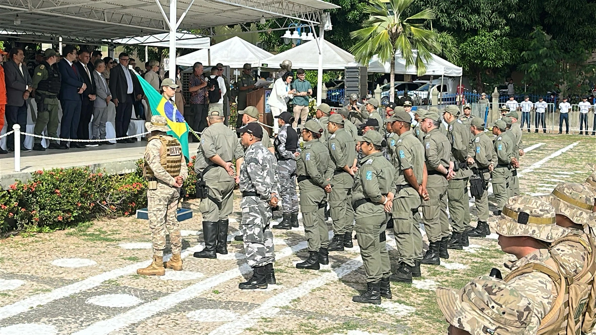 PM-PI celebra Dia de Tiradentes com solenidade e entrega de medalhas