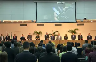 Polícia Civil do Piauí homenageia servidores com medalhas e troféus em Teresina (Foto: Conecta Piauí)