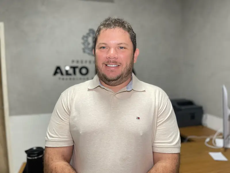 Prefeitura de Alto Longá reabre sede administrativa após revitalização