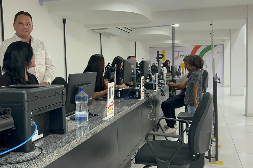 Rafael Fonteles inaugura reforma do Polo Piauí Center e Espaço da Cidadania