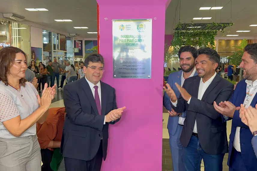 Rafael Fonteles inaugura reforma do Polo Piauí Center e Espaço da Cidadania Rafael Fonteles inaugura reforma do Polo Piauí Center e Espaço da Cidadania