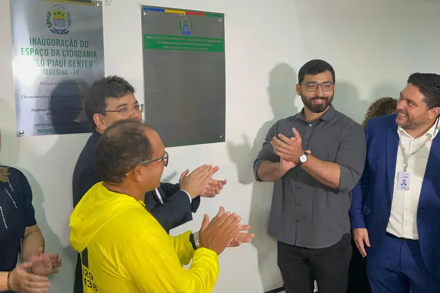 Rafael Fonteles inaugura reforma do Polo Piauí Center e Espaço da Cidadania Rafael Fonteles inaugura reforma do Polo Piauí Center e Espaço da Cidadania