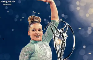 Rebeca Andrade (Foto: Reprodução X / Laureus)