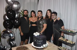 Tácio Baptista celebra aniversário em noite especial no Vito Fogo (Foto: Magal/ Conecta Piauí)