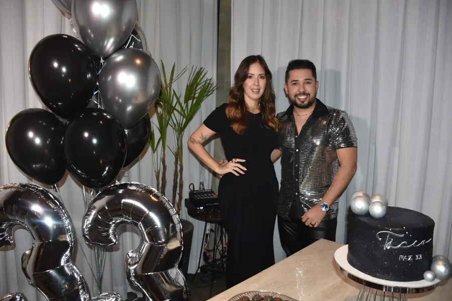 Tácio Baptista celebra aniversário em noite especial no Vito Fogo