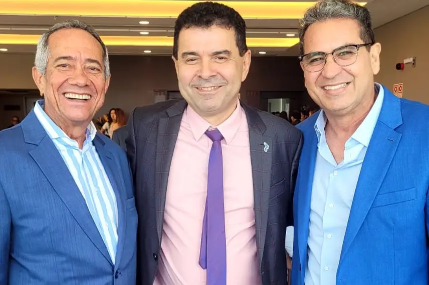 Título de Cidadão Piauiense ao empresário José Robson Oliveira,