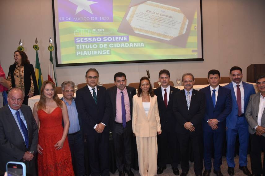 Título de Cidadão Piauiense ao empresário José Robson Oliveira,