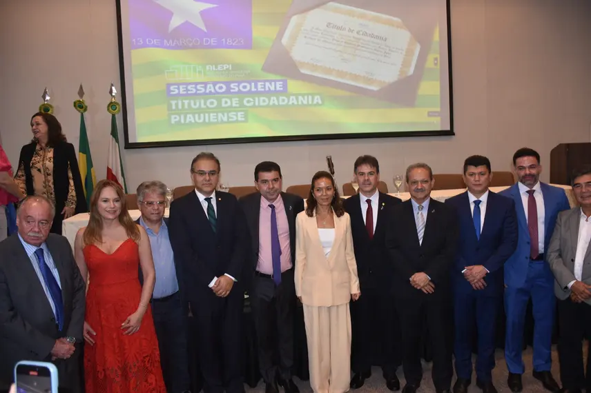 Título de Cidadão Piauiense ao empresário José Robson Oliveira,