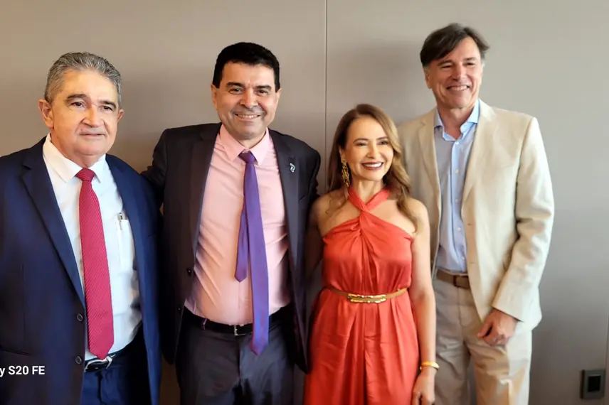 Título de Cidadão Piauiense ao empresário José Robson Oliveira,