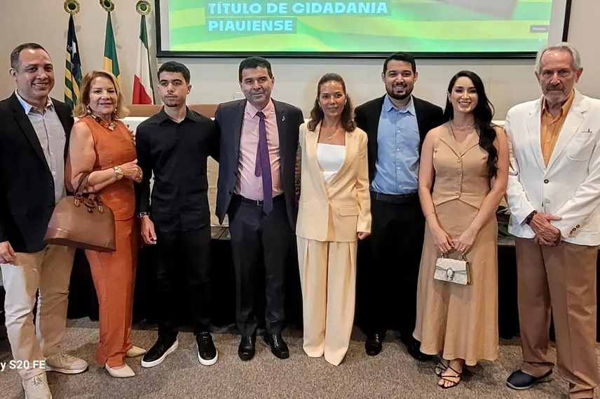 Título de Cidadão Piauiense ao empresário José Robson Oliveira,