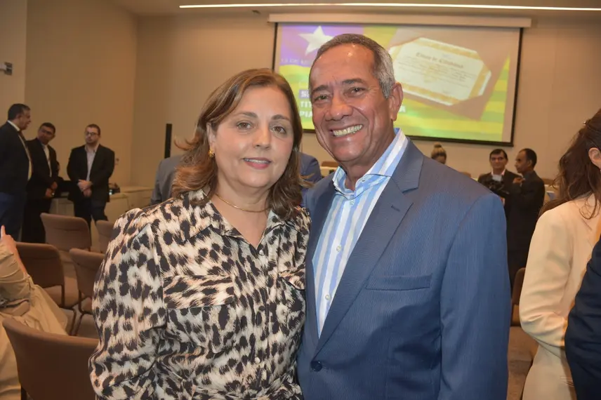 Título de Cidadão Piauiense ao empresário José Robson Oliveira,