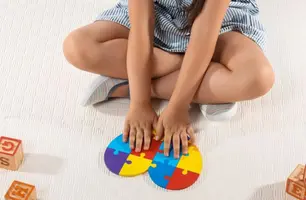 Tratamento multidisciplinar contribui para qualidade de vida da pessoa com autismo (Foto: Divulgação)