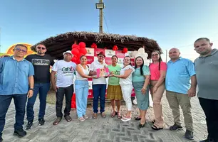 Alunos do EJA de São João do Arraial são beneficiados com doação de óculos de grau (Foto: Reprodução)