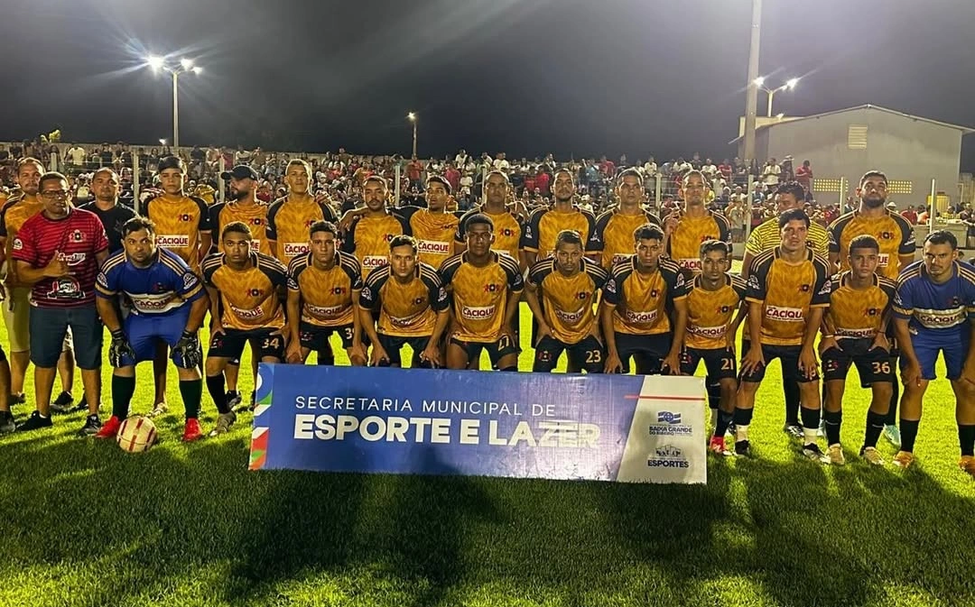 Baixa Grande do Ribeiro realiza finais de torneios e jogo feminino