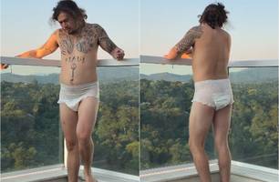 'Bebê Rebordose': Whindersson Nunes surge de fralda em vídeo e diverte seguidores (Foto: Reprodução) 'Bebê Rebordose': Whindersson Nunes surge de fralda em vídeo e diverte seguidores (Foto: Reprodução)