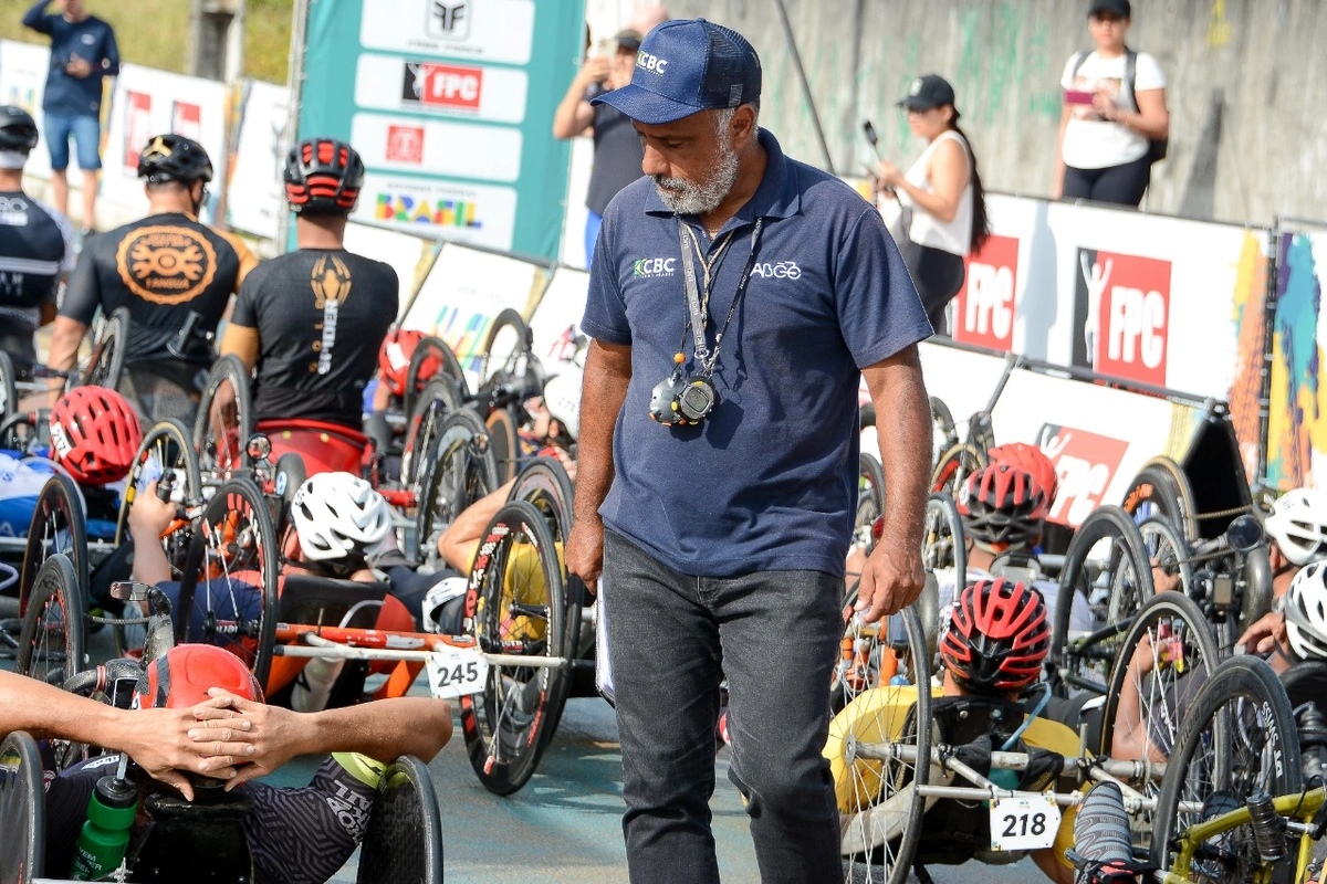 Comissário internacional chega a Teresina para supervisionar o GP, Adegmar Pereira