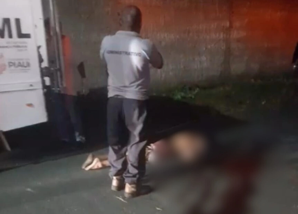 Corpo é encontrado com marcas de tiro em via pública na zona Sul de Teresina