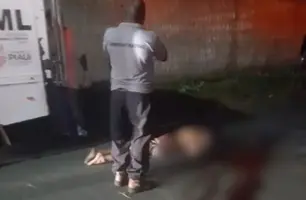 Corpo é encontrado com marcas de tiro em via pública na zona Sul de Teresina (Foto: Reprodução)