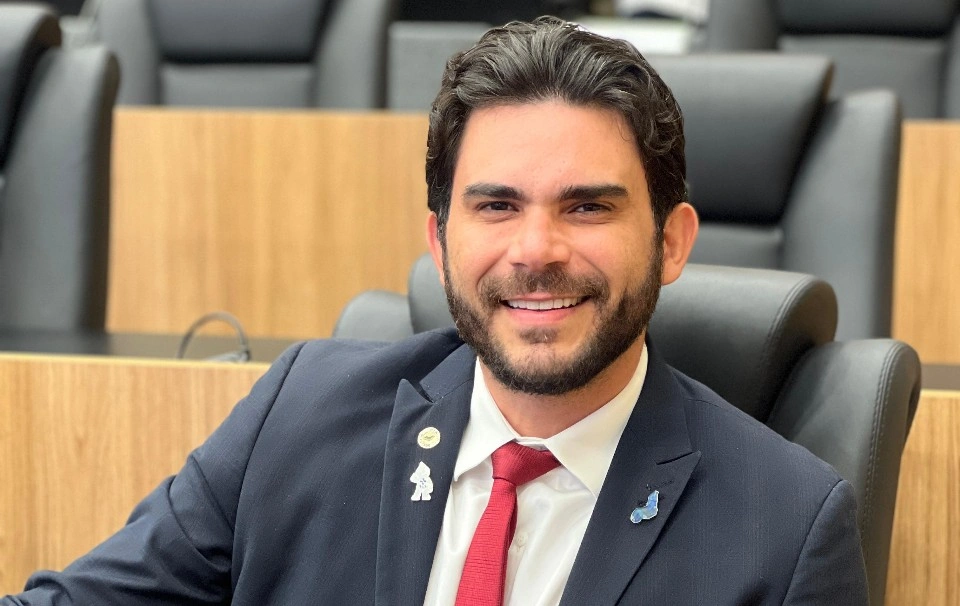 Dr. Marcus Vinícius