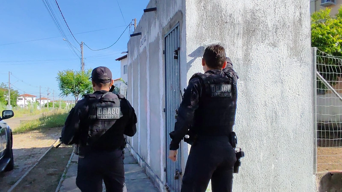 DRACO realiza operação para remover pichações criminosas no Torquato Neto