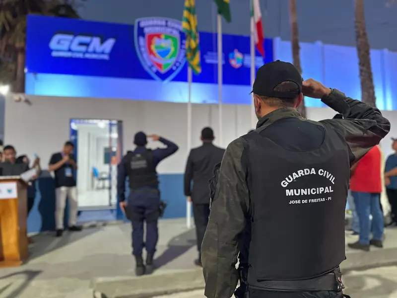 Entrega da reforma de prédio da GCM em José de Freitas