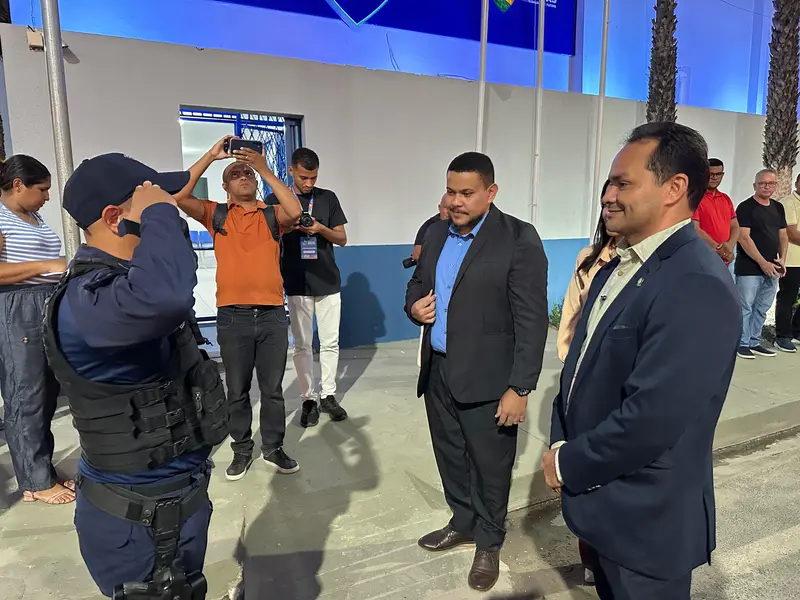 Entrega da reforma de prédio da GCM em José de Freitas