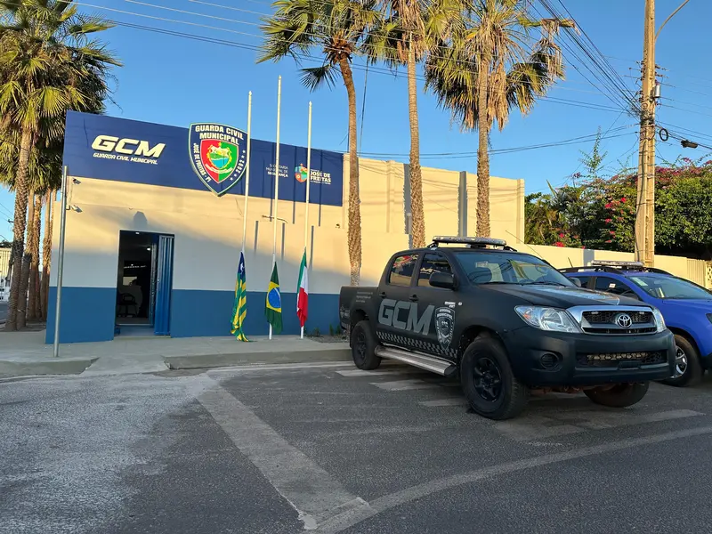 Entrega da reforma de prédio da GCM em José de Freitas