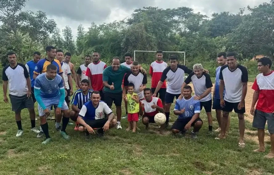 Enzo Samuel participa da ‘Socopinha’ em Teresina e defende fim da jornada 6x1