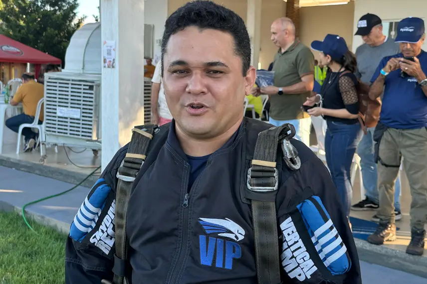 Evento 'e-Fly' reúne mais de 60 aeronaves em Altos e movimenta setor da aviação