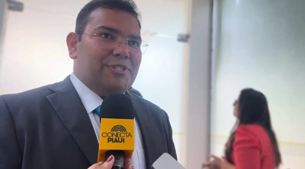 Fernando Lima critica falta de fiscalização no transporte público de Teresina
