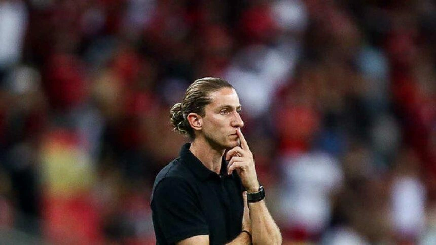 Filipe Luís define time titular para jogo do Flamengo x Bahia em treino desta sexta