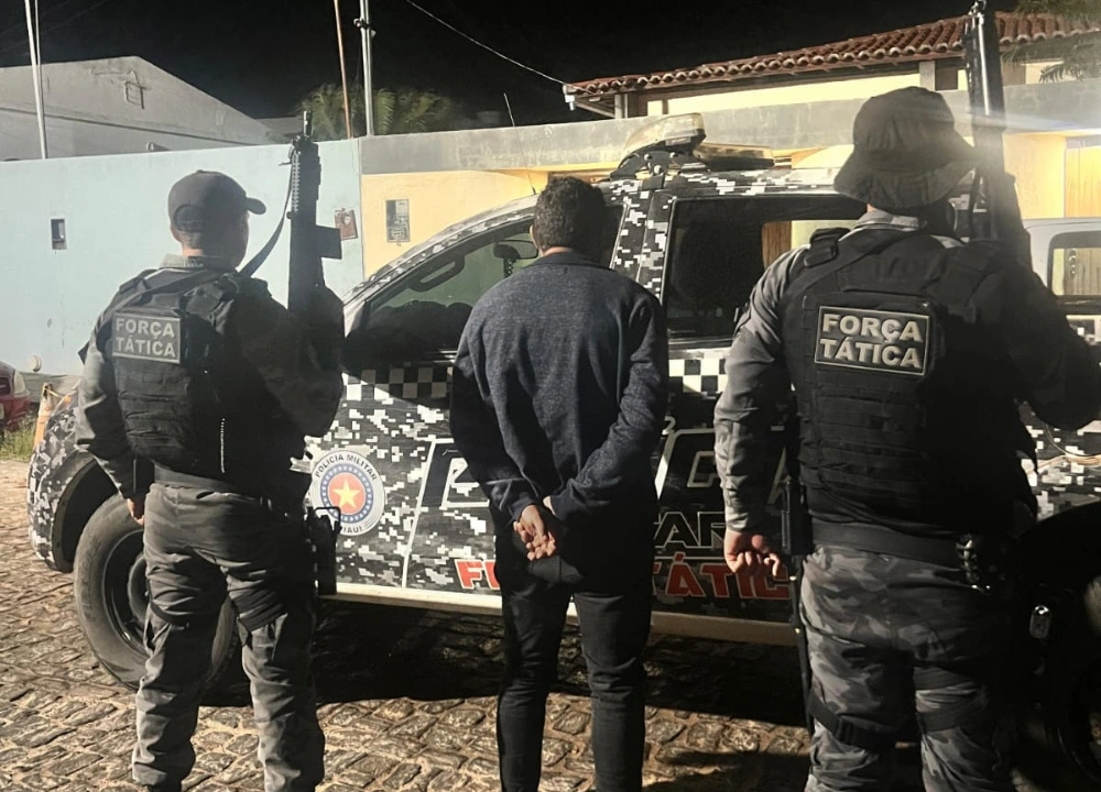 Foragido condenado por estupro é preso durante barreira policial em Jacobina